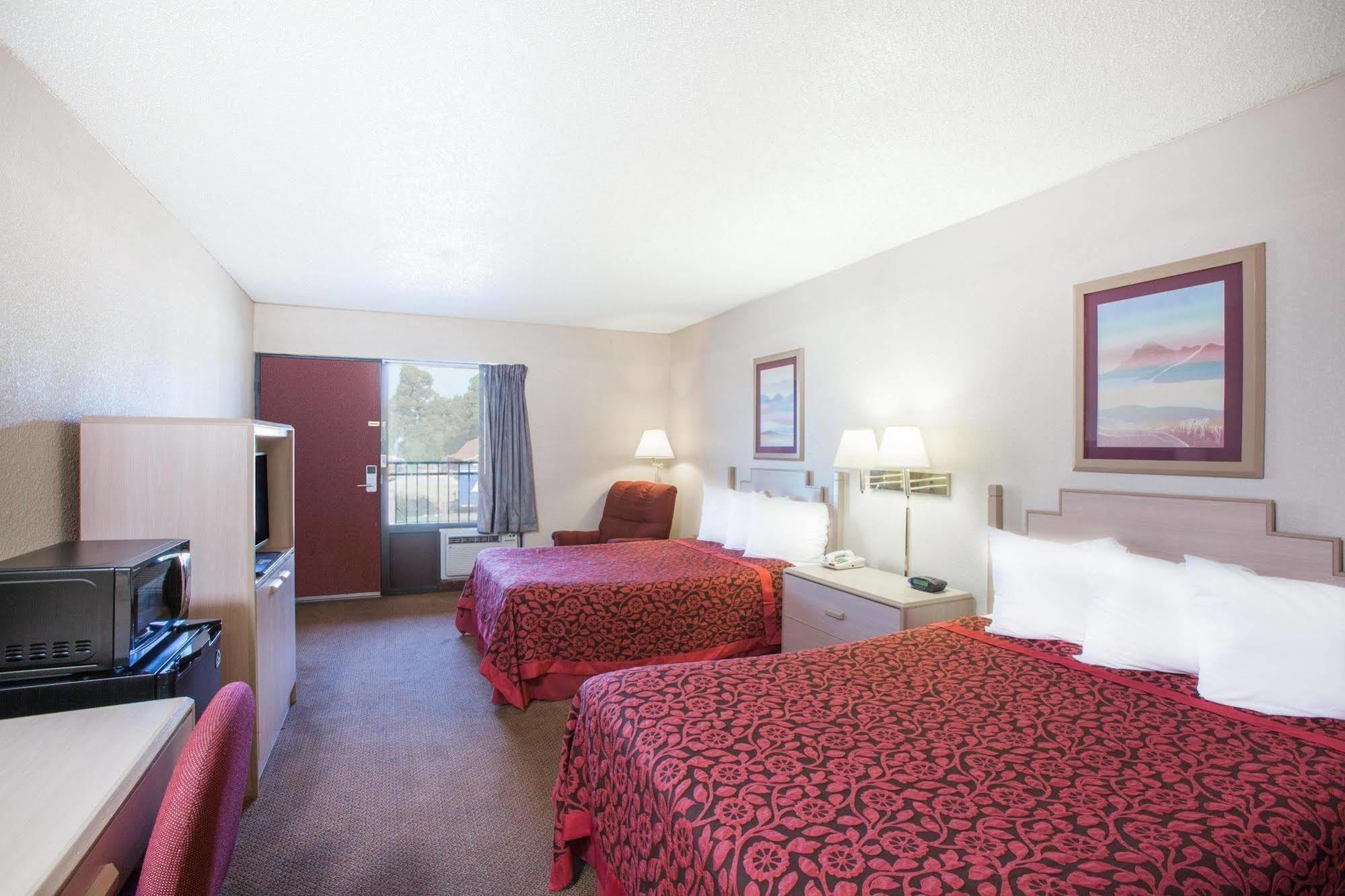 Economy Inn Arkadelphia Bagian luar foto